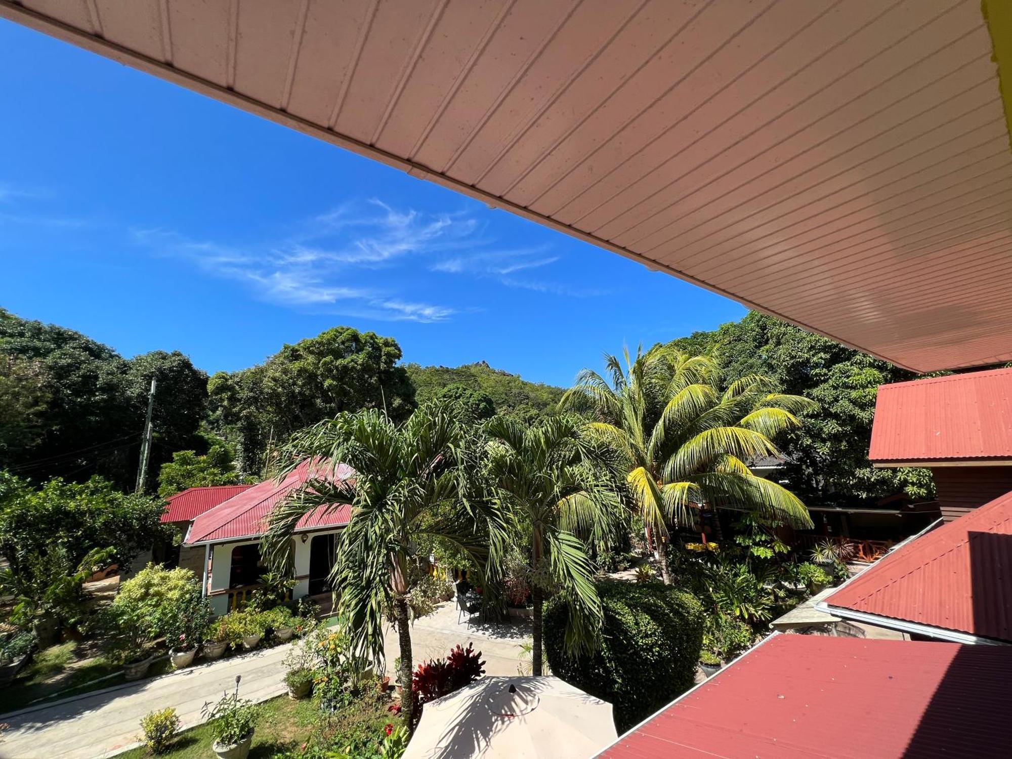 Chloe'S Cottage Self-Catering La Digue  Extérieur photo