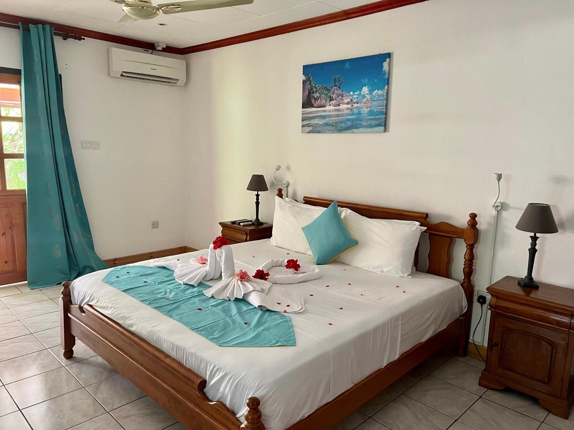 Chloe'S Cottage Self-Catering La Digue  Extérieur photo