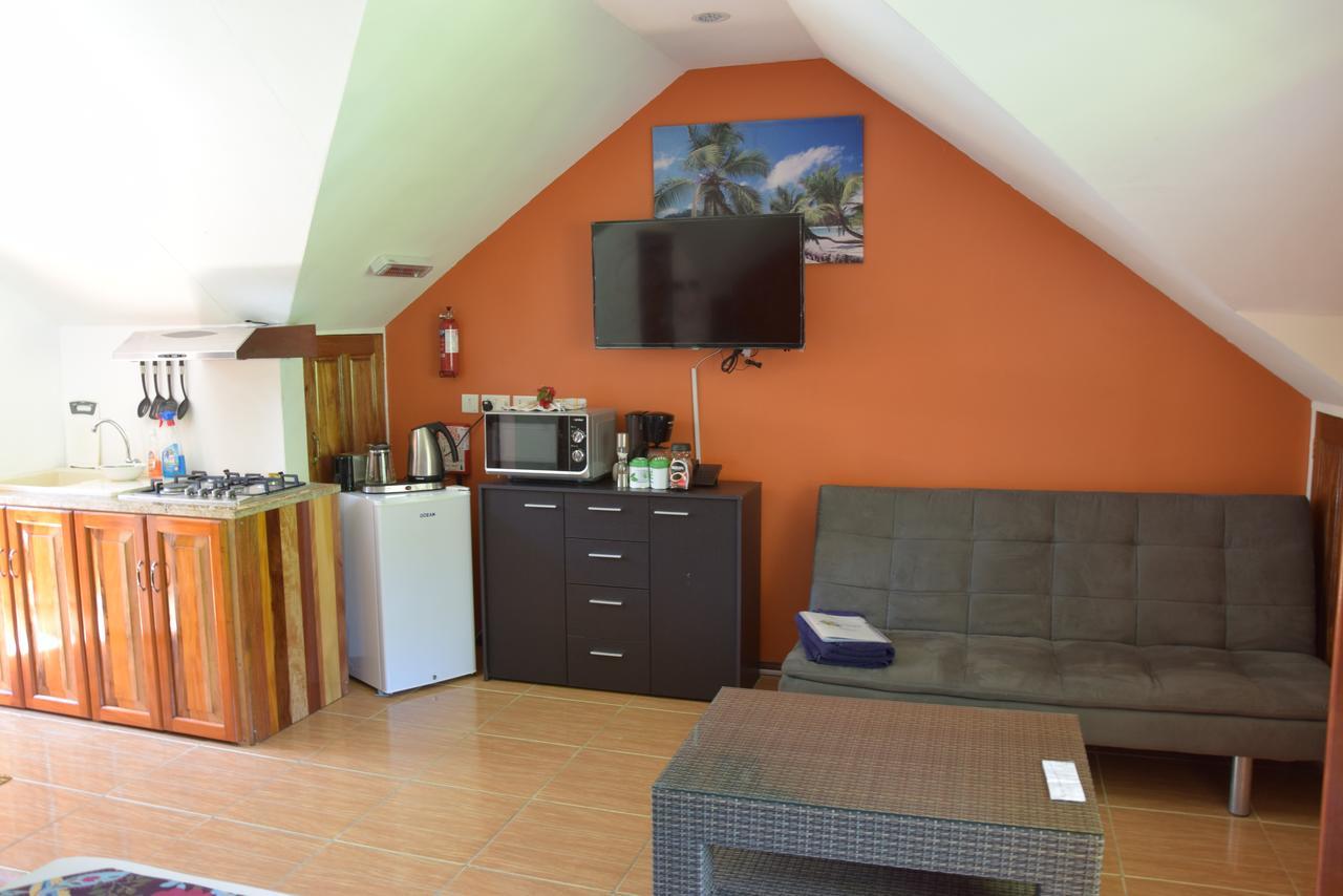 Chloe'S Cottage Self-Catering La Digue  Extérieur photo